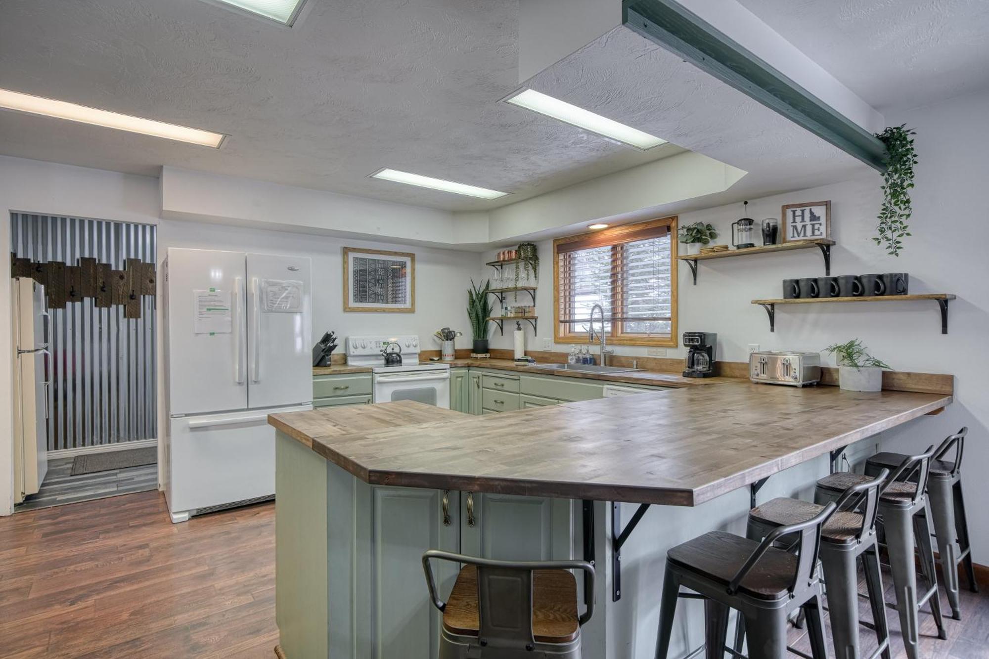 Wapiti View 6-Bedroom Cabin 28Mins To Yellowstone アイランド・パーク エクステリア 写真
